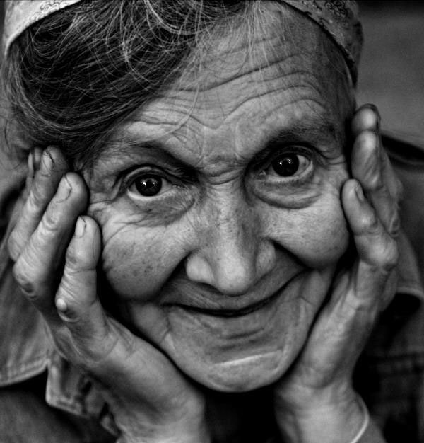 قصة الداعية والمرأة العجوز