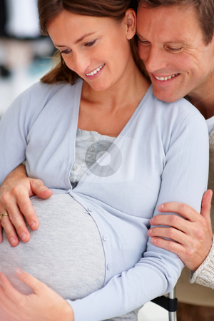 كيف تجعل زوجتك الحامل اكثر سعادة