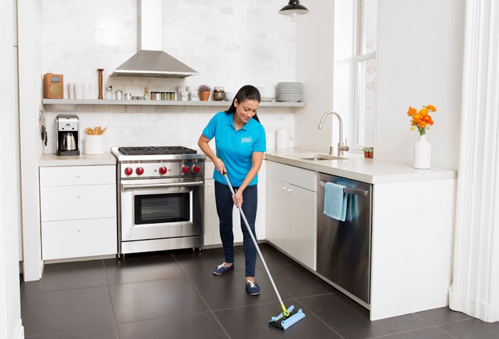 كيف تحافظين على ارضية منزلك نظيفة