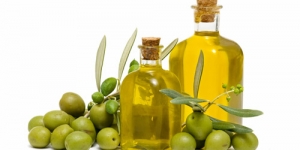 زيت الزيتون ومكافحة الشيخوخة olive oil